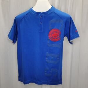 Nike Chicago Cubs Short Sleeve Henley Distressed Layered T, Kids L